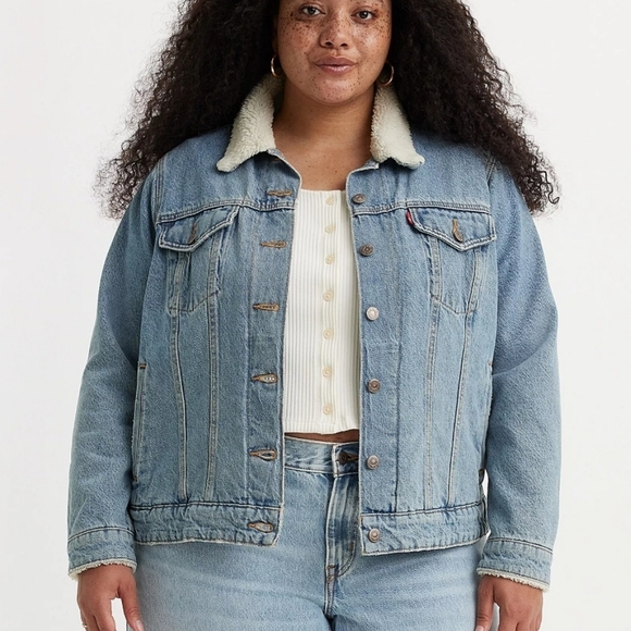 Levi's Strauss Womens Original Sherpa Trucker Jean Jacket Plus Size 3X NWT - Picture 1 of 14